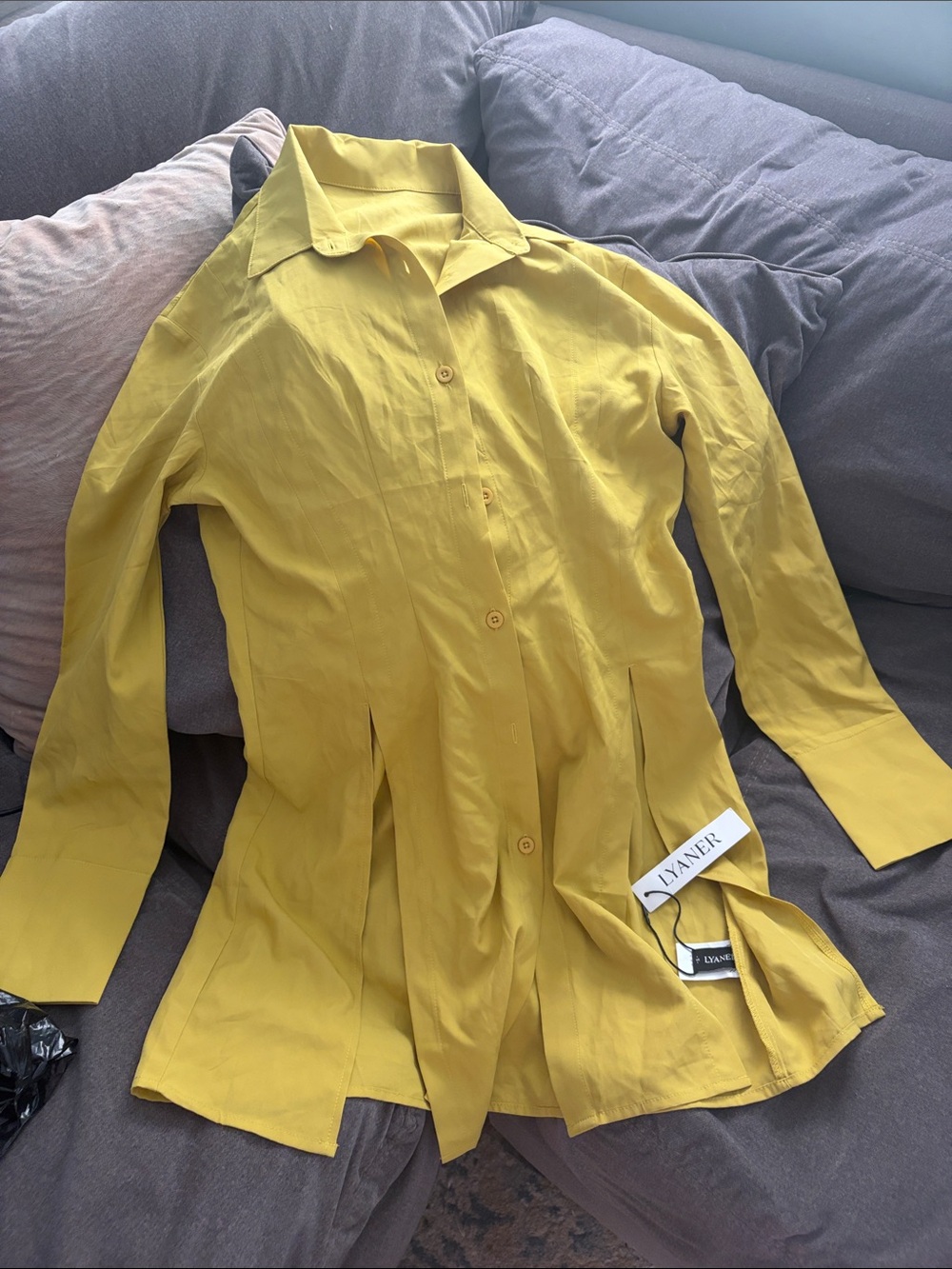 LYANER Yellow Button-Front Tunic Shirt